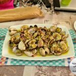 almejas con jamón y espárragos